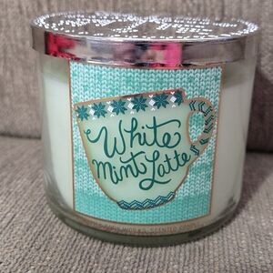 Bath & Body Works 3 wick candle White Mint Latte